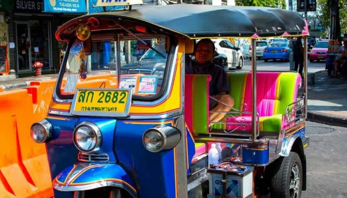 Tuk-tuk